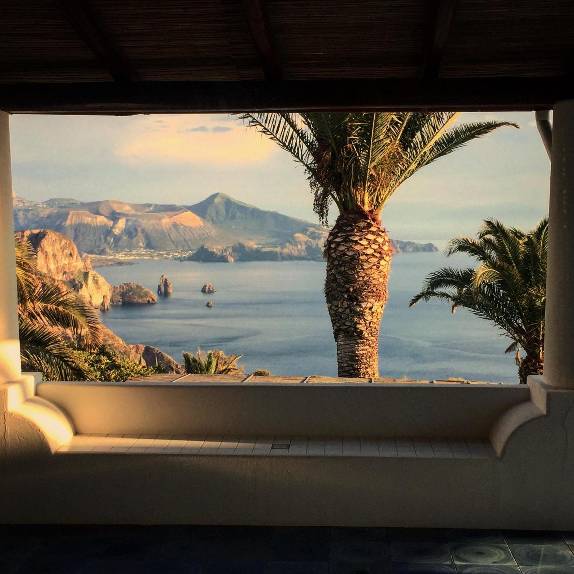 Quattrocchi - Giardino E Terrazzi Con Vista Panoramica Sul Mare, Etna E Vulcano Hébergement de vacances *